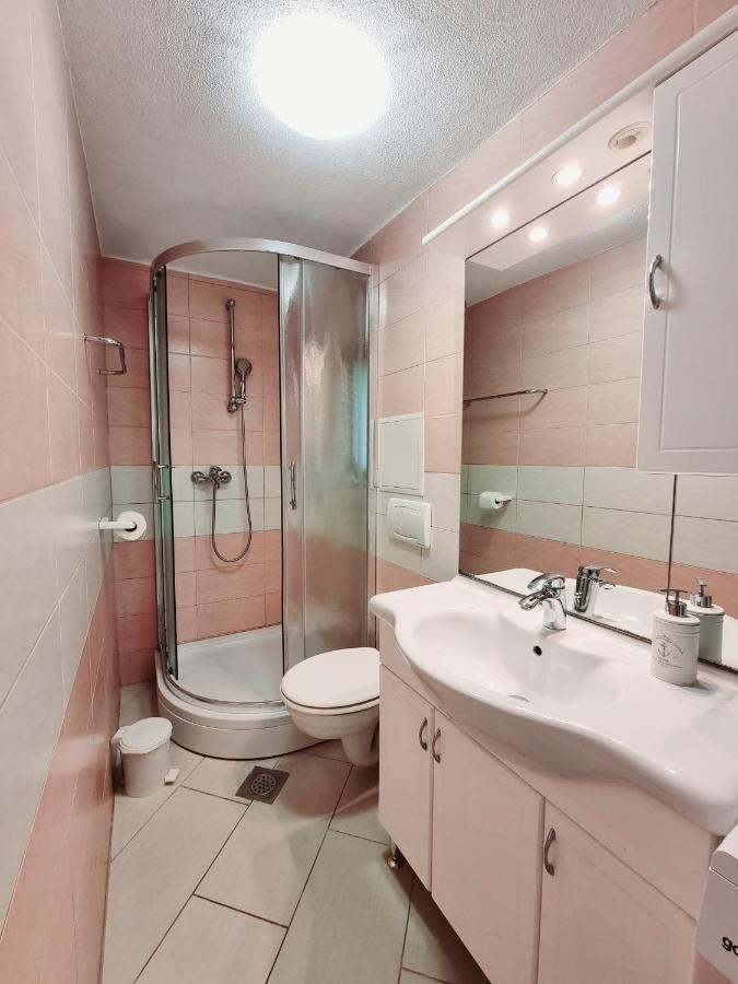 Sea View Apartments ピラン エクステリア 写真